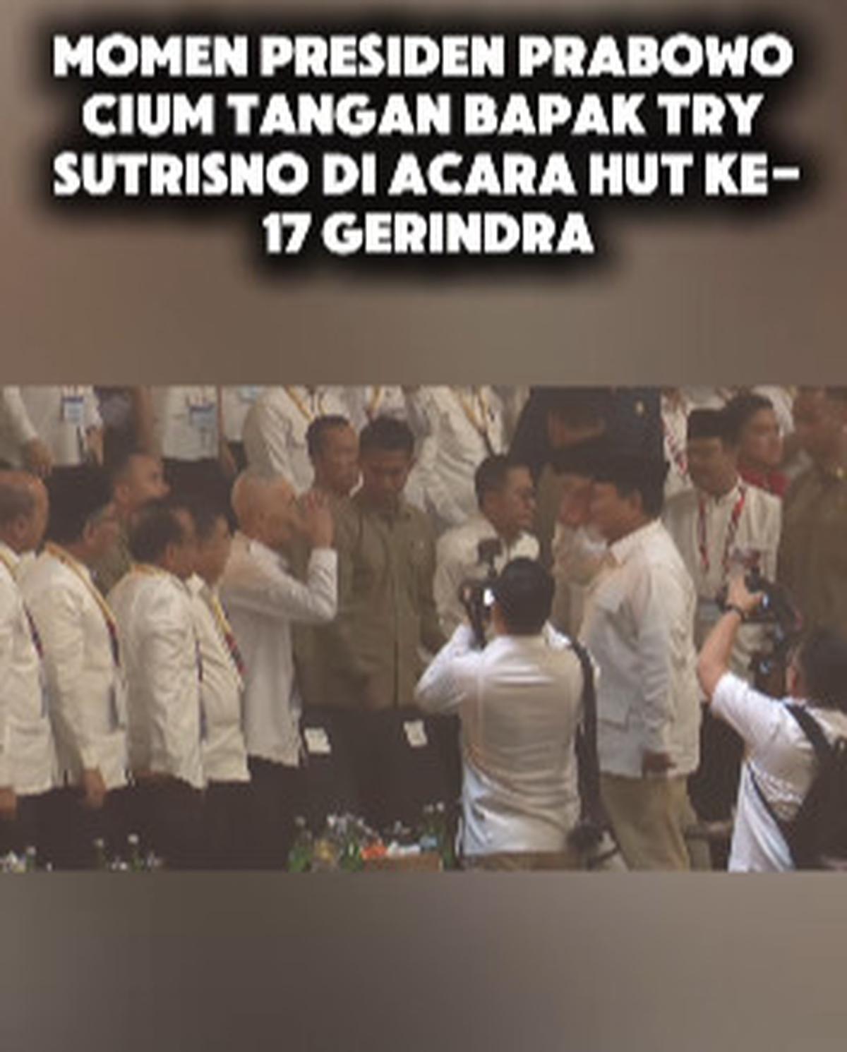 Penuh Hormat Prabowo Cium Tangan Jenderal Sepuh Try