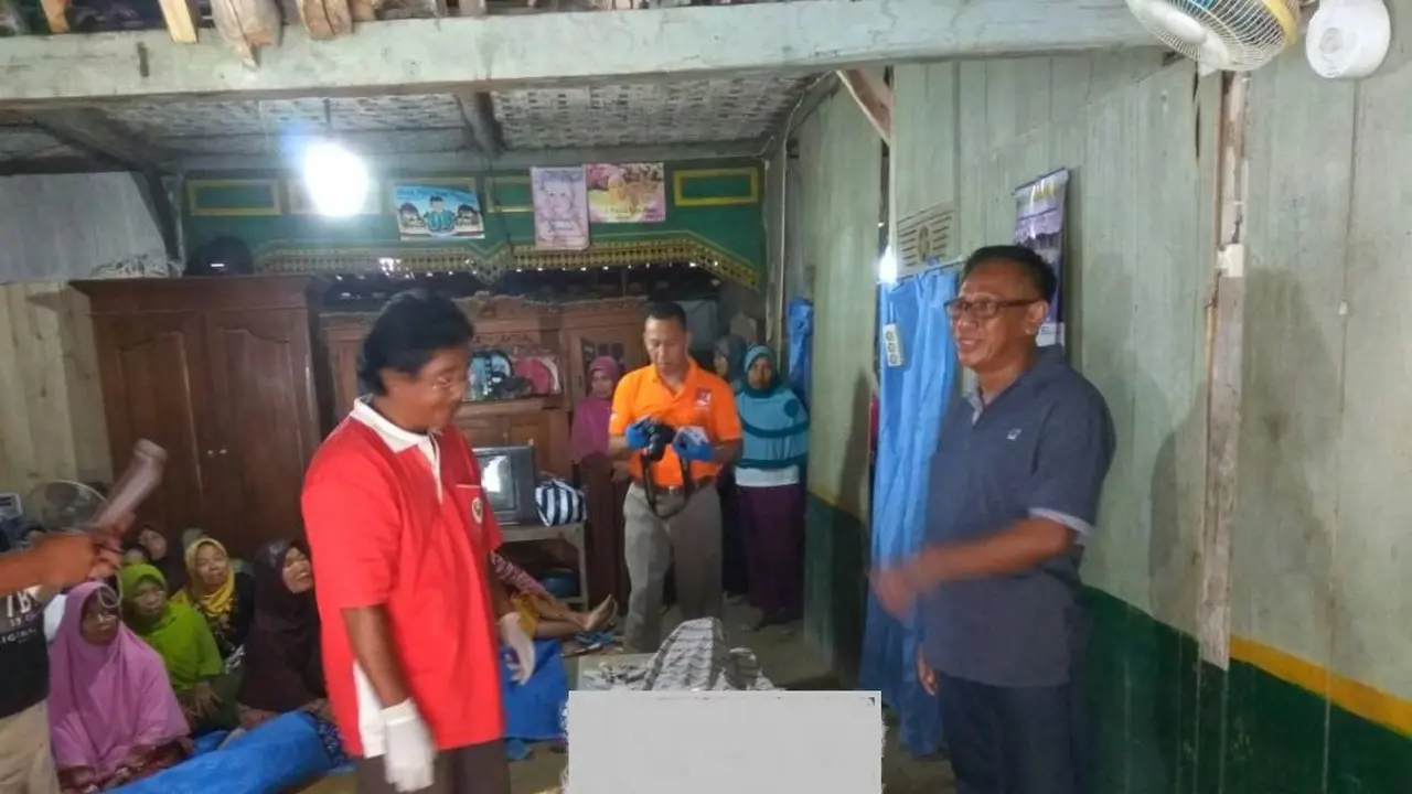 Sabtu Terakhir Nenek Sulipah di Ranjang Miliknya
