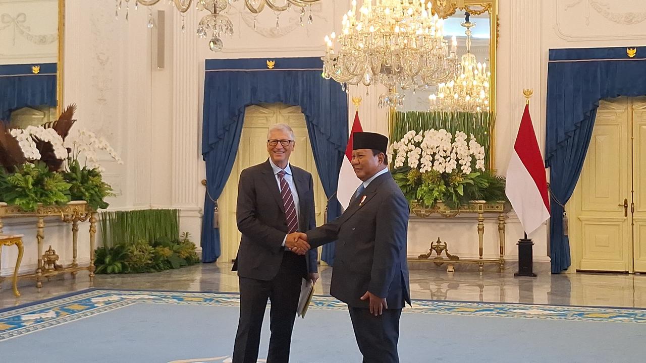 Prabowo Ajak Bill Gates Lihat Langsung Program Makan Bergizi Gratis di SDN Jati 03 Pulo Gadung