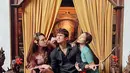 Sejak akting untuk sinetron, diketahui bahwa dari kerja kerasnya ini mampu membeli sebuah hunian di Jakarta. Selain untuk tempat tinggal selama di Jakarta, ia juga melakukan investasi manakala ia harus kembali ke Bali bisa dijual lagi. Meski terkadang bolak balik ke Jakarta untuk syuting, momen kebersamaan keluarga pun kerap ia bagikan dalam media sosial Instagram. (Liputan6.com/IG/@antonioblancojr)