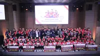 Bakti Olahraga Djarum Foundation memberikan apresiasi bonus total Rp 452 juta kepada 44 atlet U-17 dan U-19, serta empat atlet kategori dewasa yang menduduki peringkat 30 besar BWF yang berprestasi pada 2023. (dok. PB Djarum)