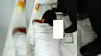 Selamatkan Ponsel Terjatuh Ke WC, Tangan Pria Malah Nyangkut 