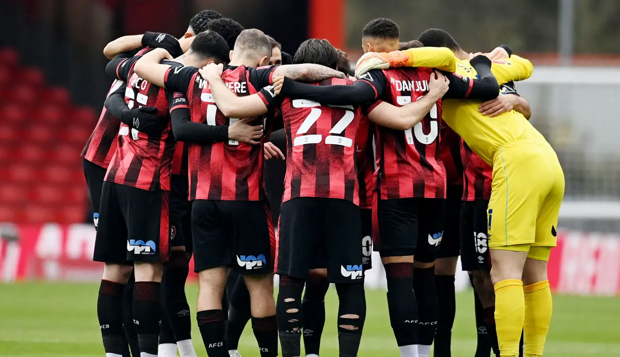 Sementara Bournemouth juga berhasil mengunci satu tiket promosi ke kasta tertinggi Liga Inggris. The Cherries menduduki status runner-up Championship dengan mengemas 88 poin. (AFP/Glyn Kirk)
