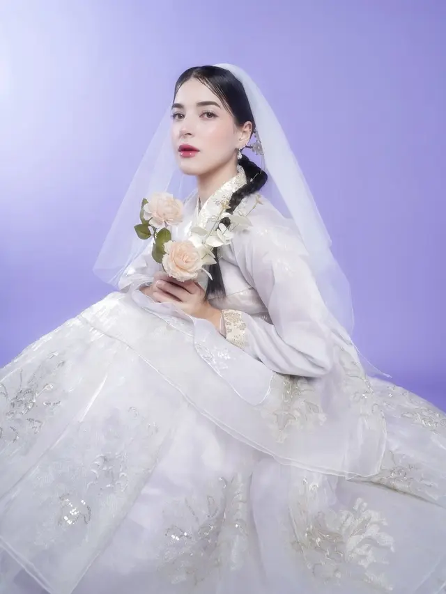 Berwajah Arab, Tasya Farasya Tampil Dreamy dengan Korean Makeup Look ala Putri Kerajaan Dinasti Joseon
