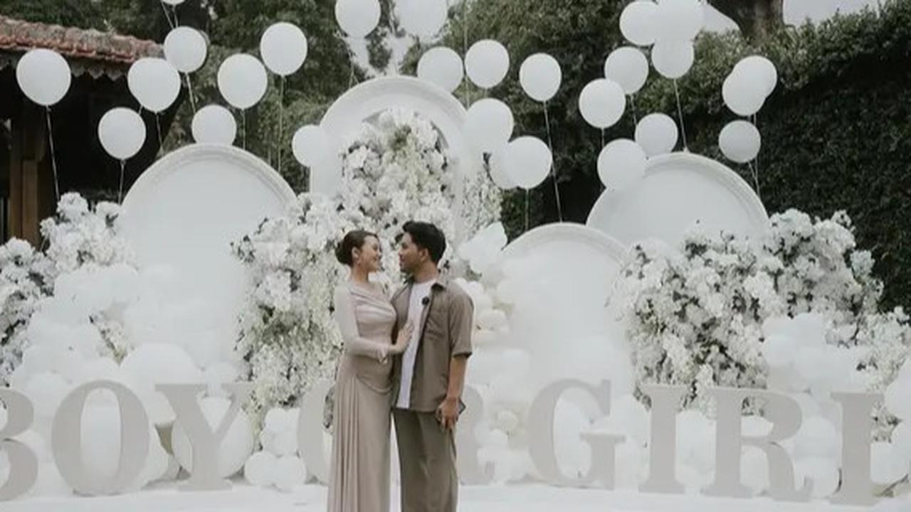 Deretan Tamu Artis di Acara Gender Reveal Aaliyah Massaid, Kehadiran Mahalini yang Baru Melahirkan Jadi Sorotan