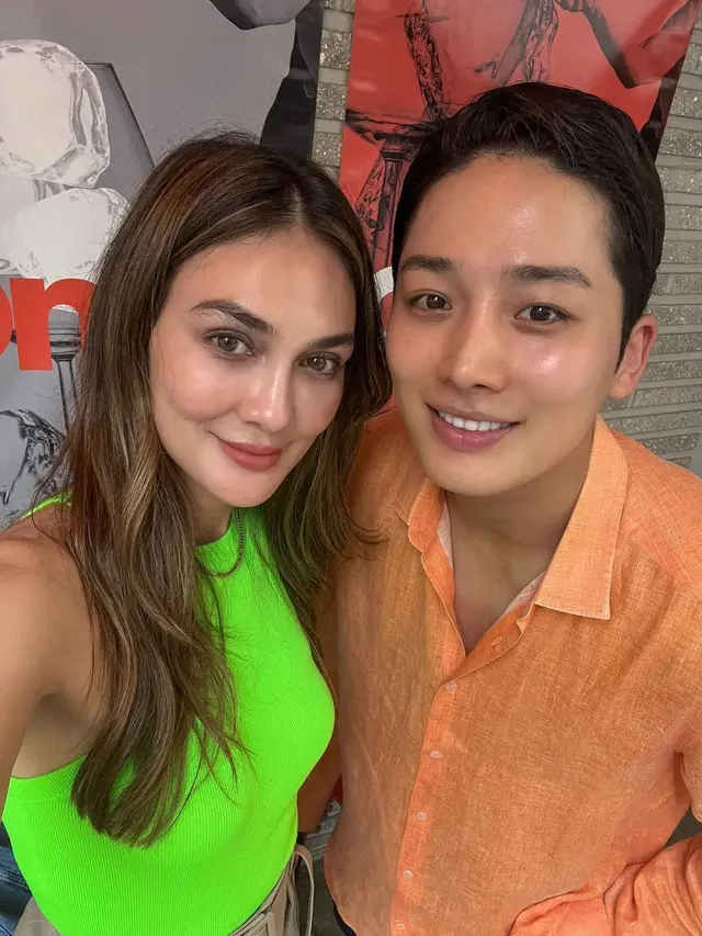 Luna Maya bertemu Moon Se Hoon bintang Single's Inferno (Foto: Instagram @lunamaya)