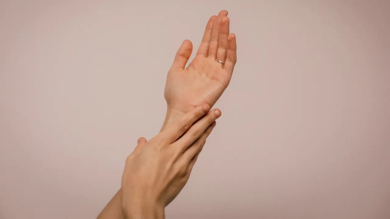 tangan-kezo