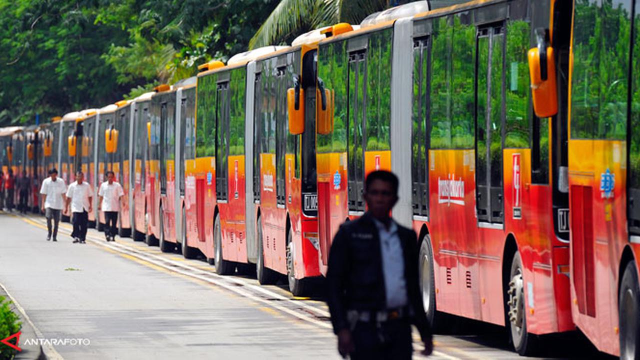transjakarta-140210b.jpg