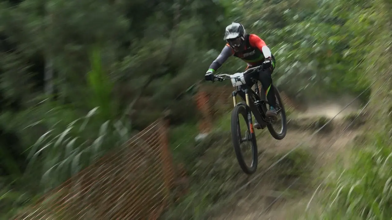 Persaingan 76 Indonesian Downhill 2024 Makin Sengit