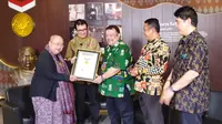 MURI Tetapkan The Natrabu Jadi Restoran Minang Terbesar di Dunia