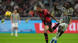 Dengan kemenangan ini, Juventus masih tetap di peringkat tiga klasemen sementara dengan 20 poin dari sembilan laga. Sedangkan, AC Milan tetap di posisi dua dengan koleksi 21 angka. (AP Photo/Luca Bruno)