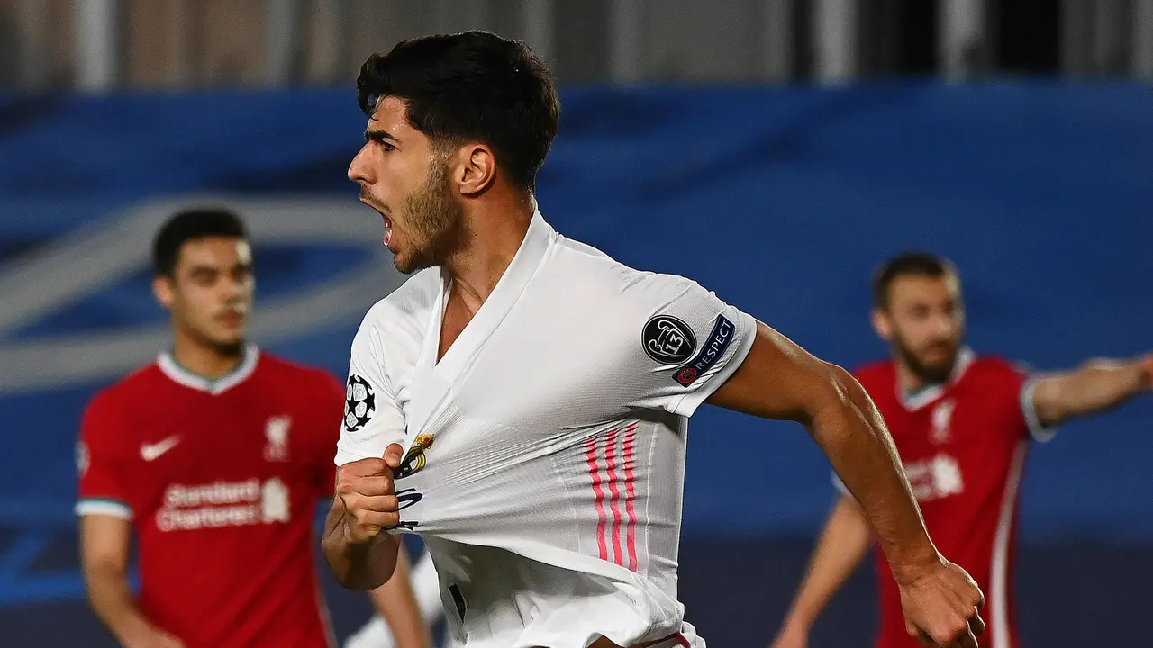 FOTO: Vinicius Junior Cetak Brace, Real Madrid Tekuk Liverpool 3-1 - Marco Asensio