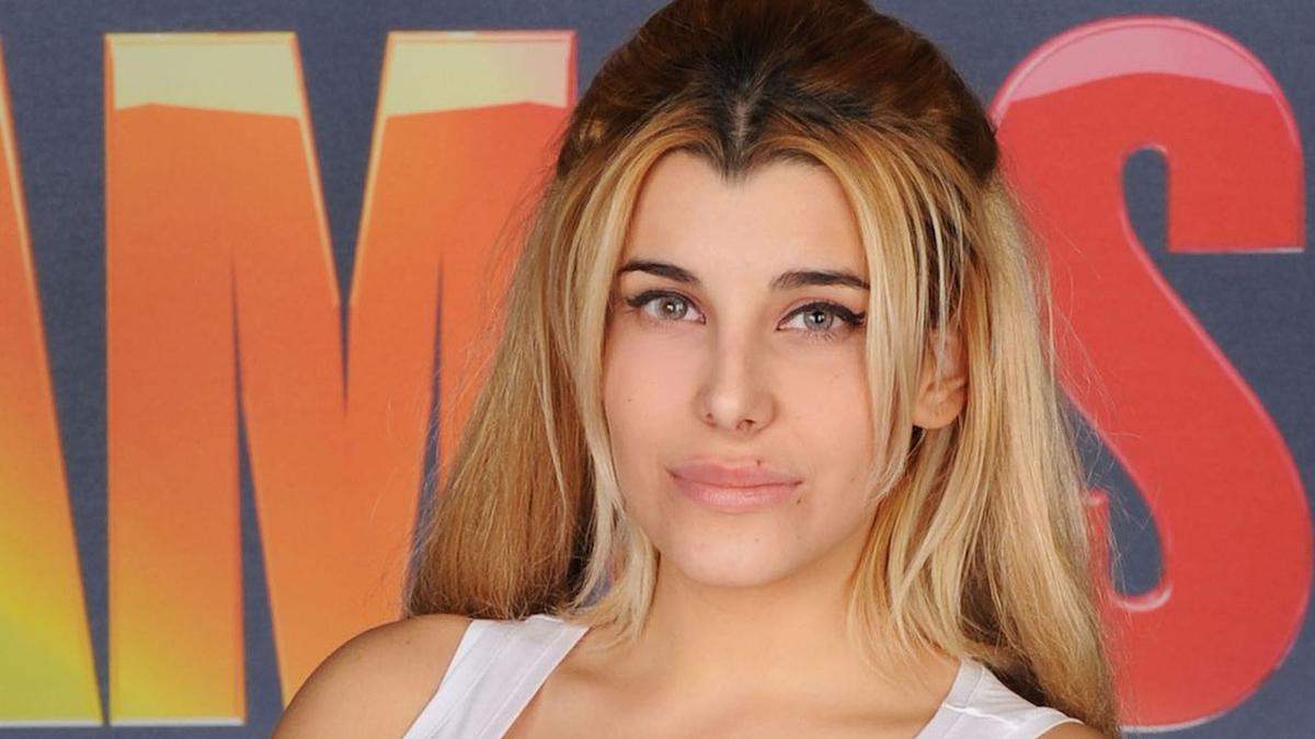 Model Seksi Argentina Jatuh Cinta dengan Cristiano Ronaldo - Bola