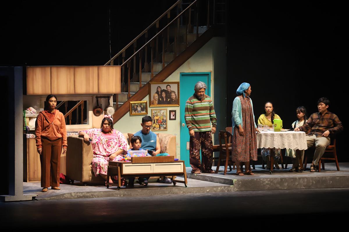Home Sweet Loan The Musical Tampil Perdana di TIM