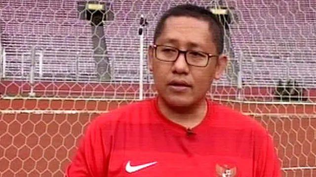 Anas Urbaningrum dan Sepakbola