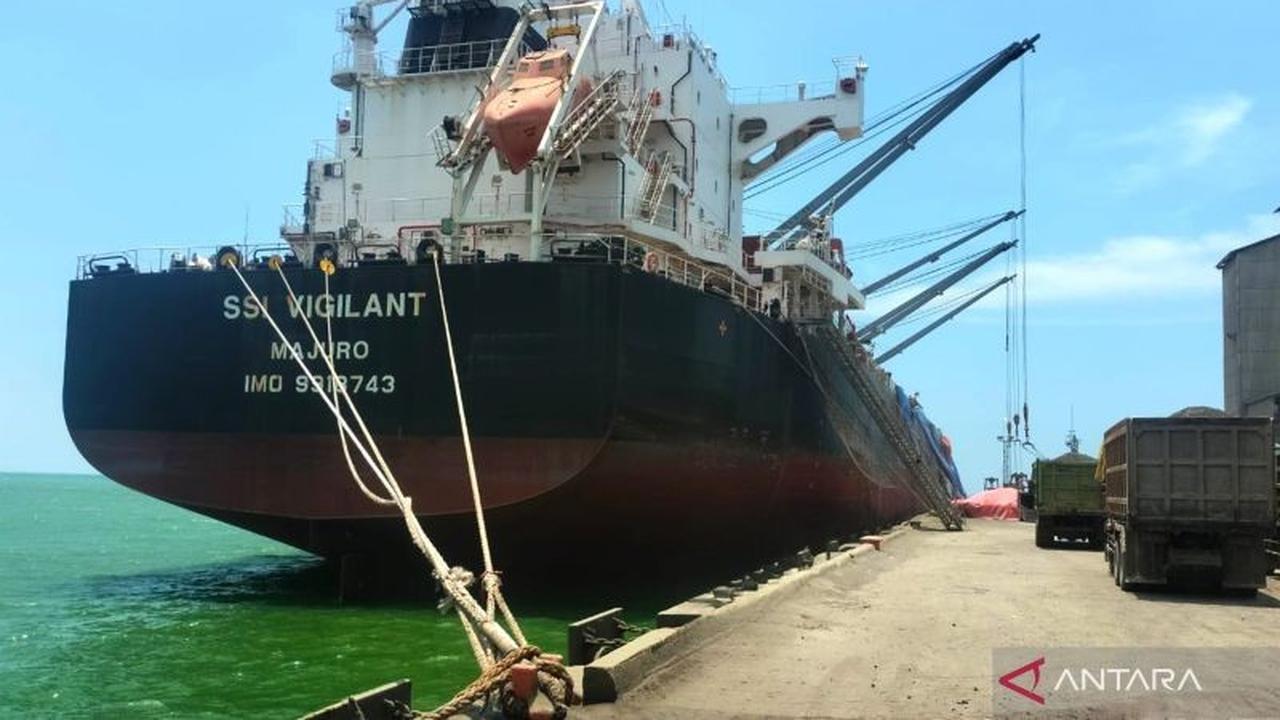 Semen Indonesia Ekspor Klinker Perdana 45 Ribu Ton ke Mauritania, Perkuat Pasar Global