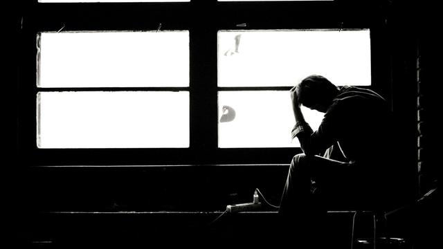 Ilustrasi merenung, berpikir, diri sendiri