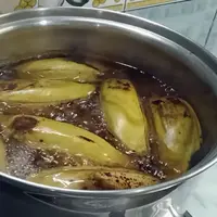 Cara Rebus Pisang Kepok yang Hemat Gas, Cerah dan Anti Hitam (Credit: YouTube/Tokonyaneko)