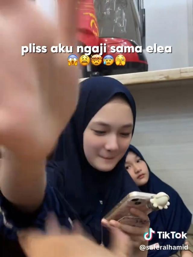 Shakeela Eleanor Anak Ussy Berhijab