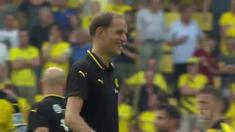 Borussia Dortmund kini berada di puncak klasemen Bundesliga melewati Bayer Munchen setelah berhasil mengalahkan Hertha Berlin dengan skor 3-1.