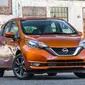 Nissan Note 2017 (sumber: Car and Driver)