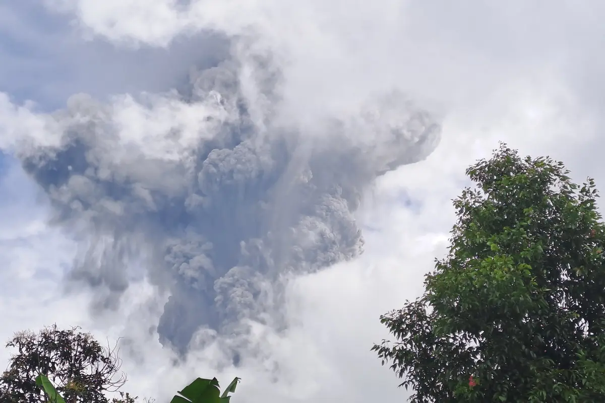 Erupsi Gunung Marapi. (Liputan6.com/ Novia Harlina)