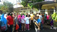 Yayasan Hati Suci mengadakan Pasar Murah untuk warga umum, khususnya di sekitar Kampung Bali, Tanah Abang.