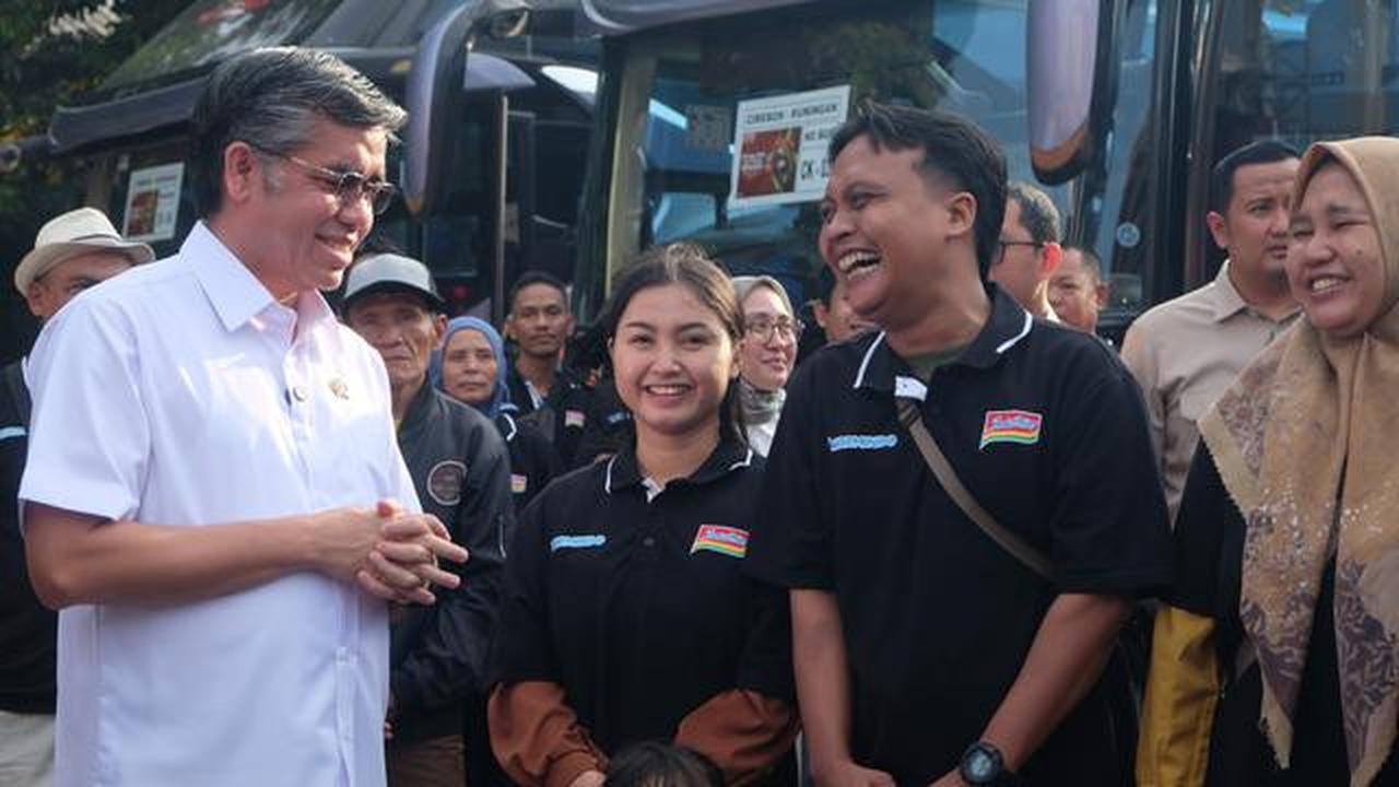 Indofood CBP Berangkatkan 11.300 Pemudik Mitra Warmindo beserta keluarga