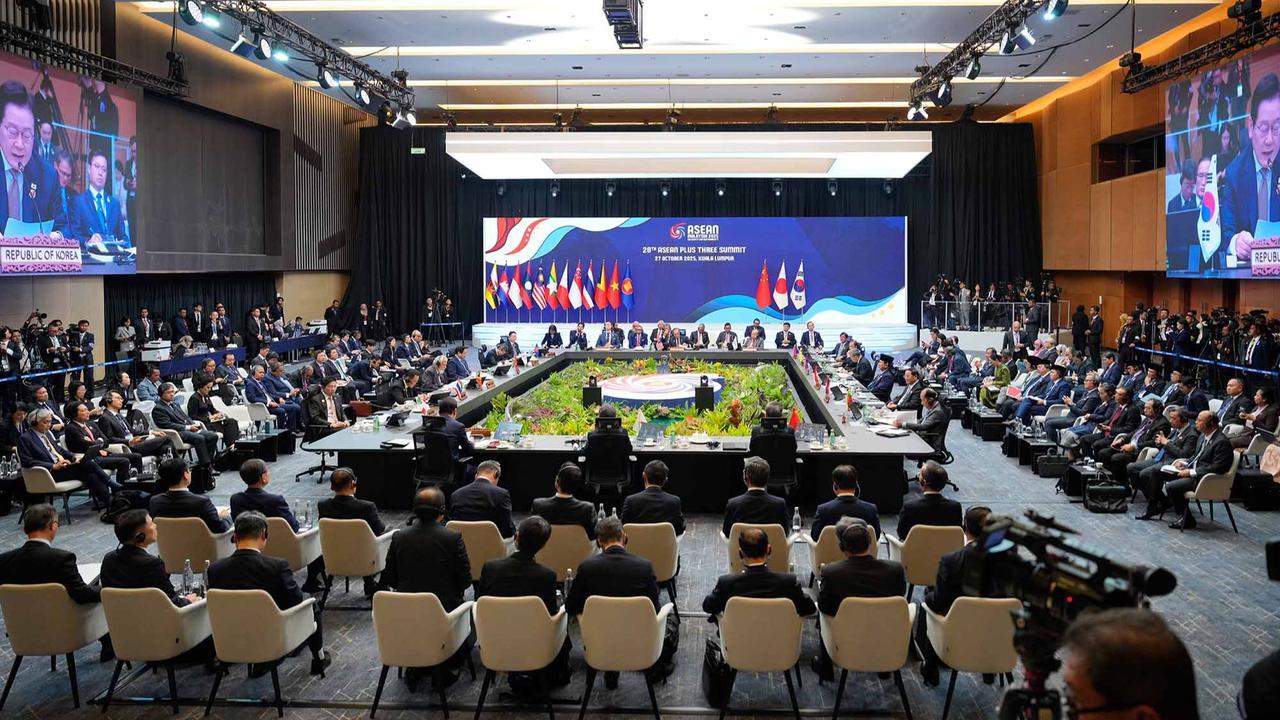FOTO: KTT ASEAN ke-47 di Kuala Lumpur, Presiden Prabowo Hadiri Pertemuan Strategis dengan Para Pemimpin Asia