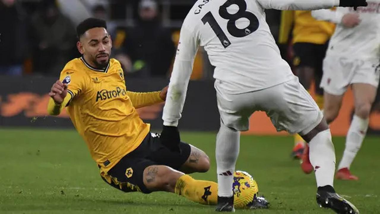 Chelsea Melarang Tim Lawan Kenakan Kaus Kaki Putih saat Main di Stamford Bridge, Ternyata ini Alasannya
