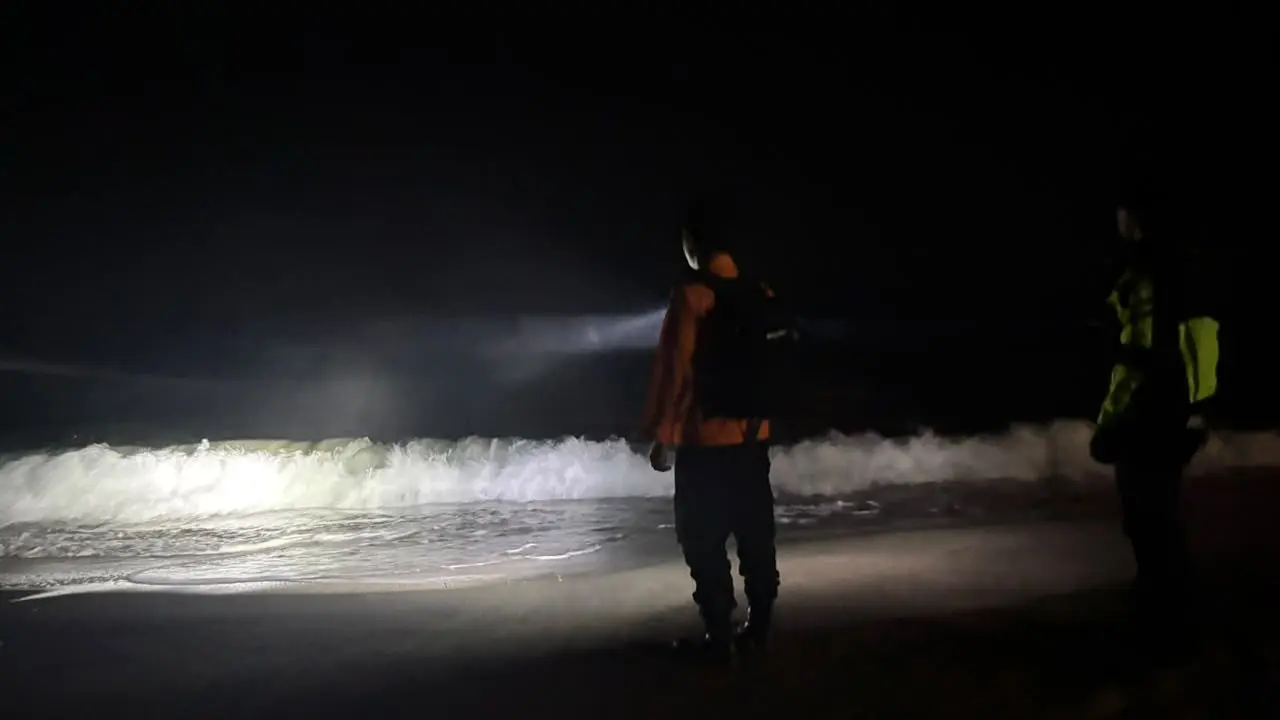 Empat Warga Terseret Ombak di Pantai Minahasa; Dua Tewas, Satu Hilang