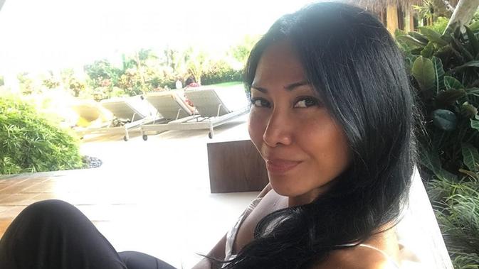 Anggun Menikmati Keindahan Alam Ubud Bali Lifestyle Liputan6 Com