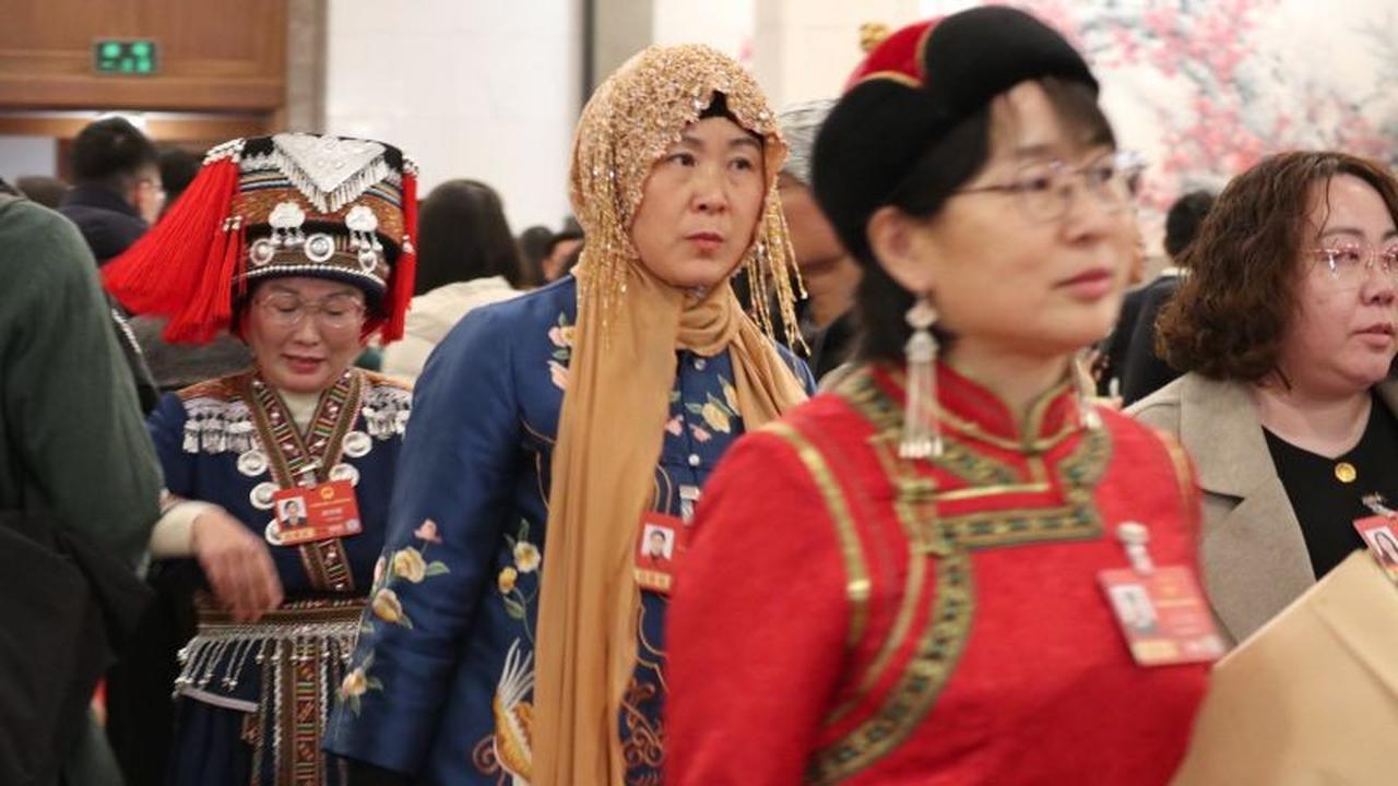 PM Li Qiang Ungkap Strategi China Atasi Gejolak Ekonomi 2025