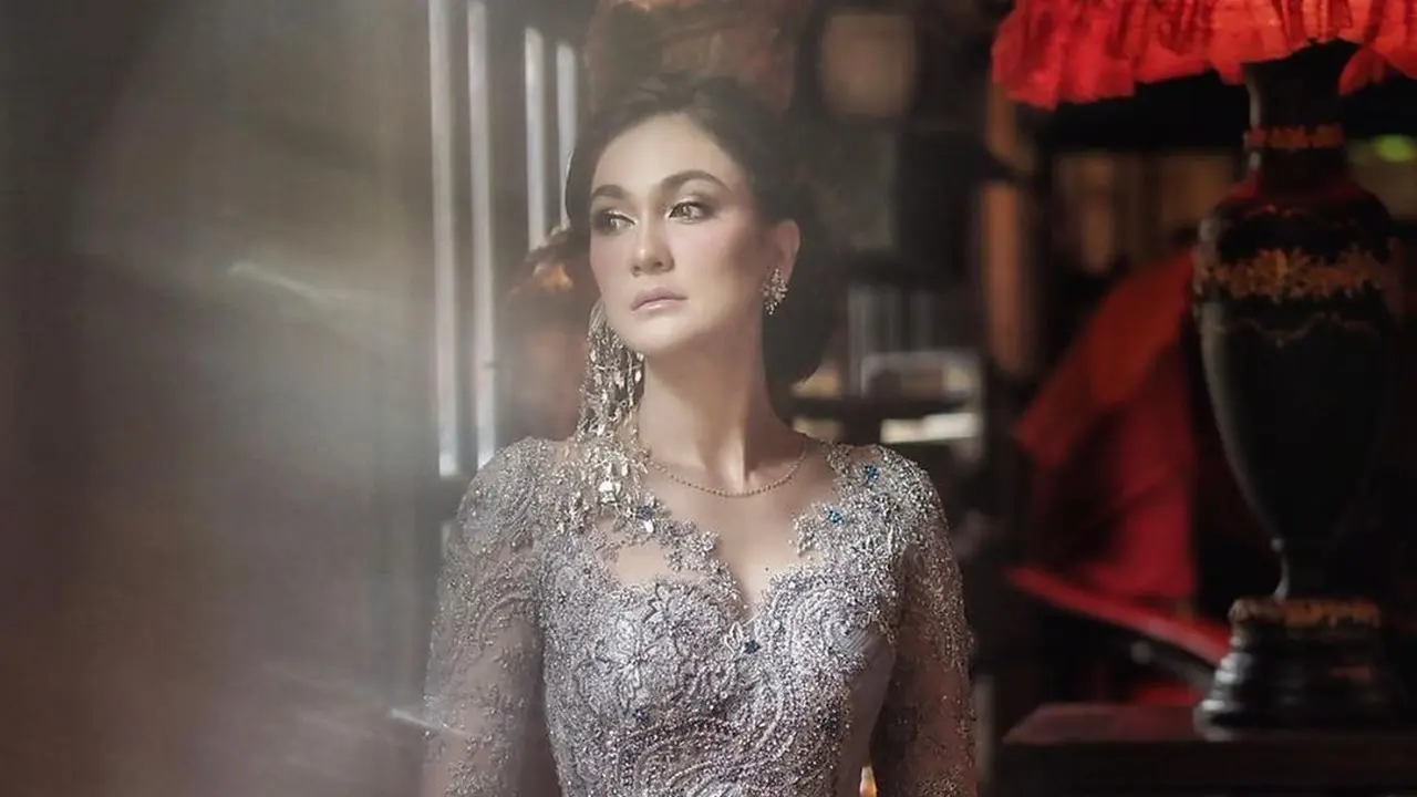 Luna Maya