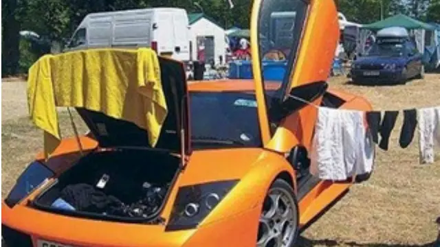 6 Jemuran Milik Crazy Rich Ini Nyeleneh Banget, Bikin Elus Dada