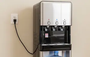 Apakah Dispenser Boros Listrik? Ini Fakta Konsumsi Daya dan Cara Menghematnya