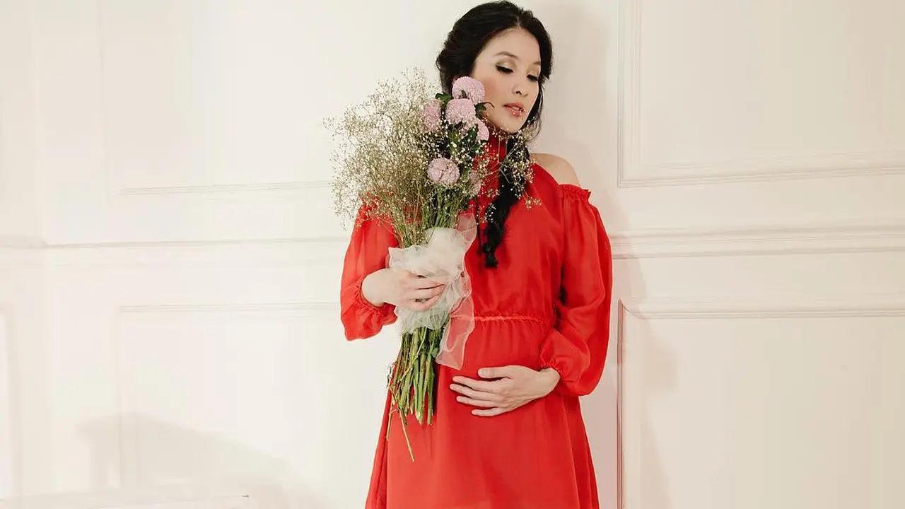 [Bintang] Sandra Dewi