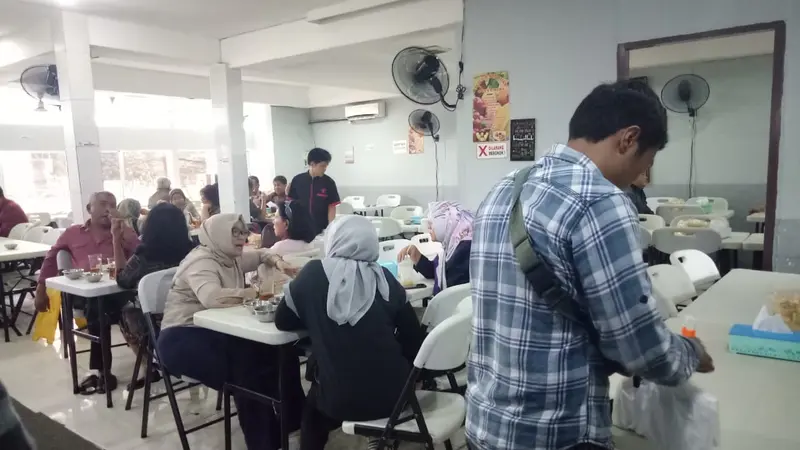 Suasana Pengunjung di Bopet Mini.