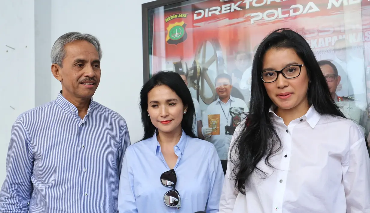 Artis senior 37 tahun itu berharap, perempuan yang bertubuh subur itu bisa sabar.  Begitu juga dengan proses hukum yang dihadapinya.  Ia menjelaskan bahwa kondisi Pretty dalam kondisi baik. (Adrian Putra/Bintang.com)