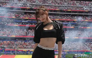 Top 3 Berita Hari Ini: Cincin Nike Lisa BLACKPINK di Piala Dunia 2026 Viral