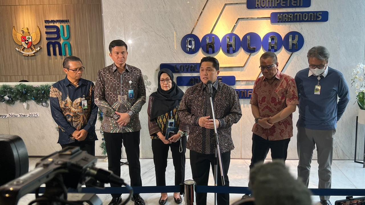 Marak Kecelakaan Pesawat, Erick Thohir Minta Garuda Indonesia Cs Perbaiki Jam Kerja Pilot dan Awak Kabin