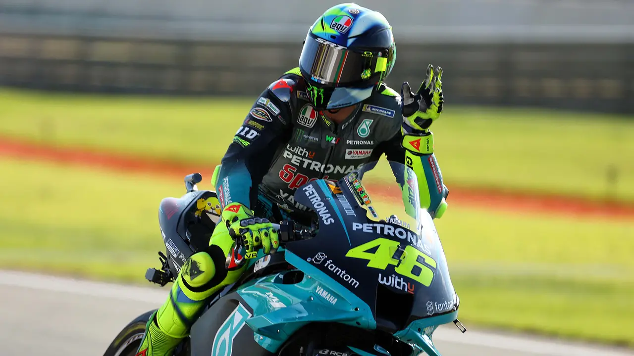Foto: Ucapan Terima Kasih Penggemar Valentino Rossi Jelang Pensiun MotoGP Valencia