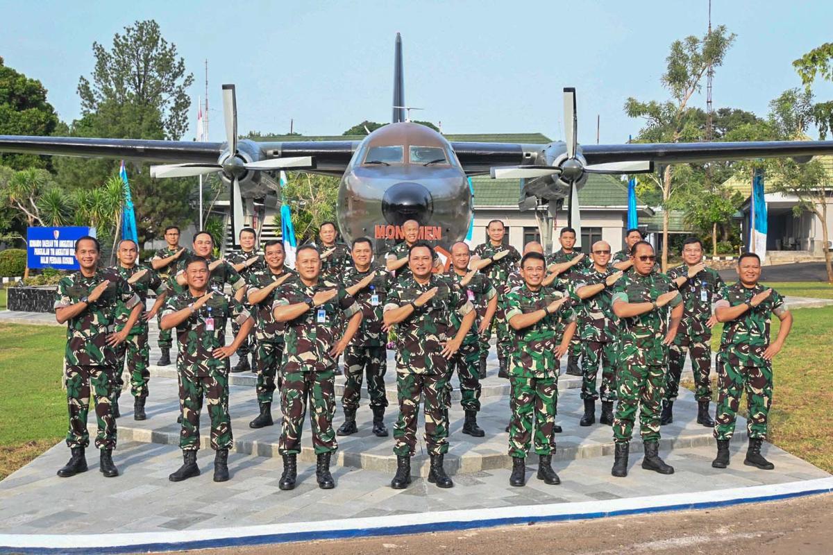 FOTO: Monumen Fokker 27 "AMPUH" Diresmikan di Lanud Halim, Simbol Sejarah TNI AU