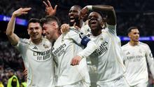 Gelandang Real Madrid asal Uruguay #08, Federico Valverde (2L), merayakan gol ketiganya selama pertandingan leg pertama babak 16 besar Liga Champions UEFA antara Real Madrid CF dan Manchester City di Stadion Santiago Bernabeu di Madrid pada 12 Maret 2026. (Pierre-Philippe MARCOU /AFP)
