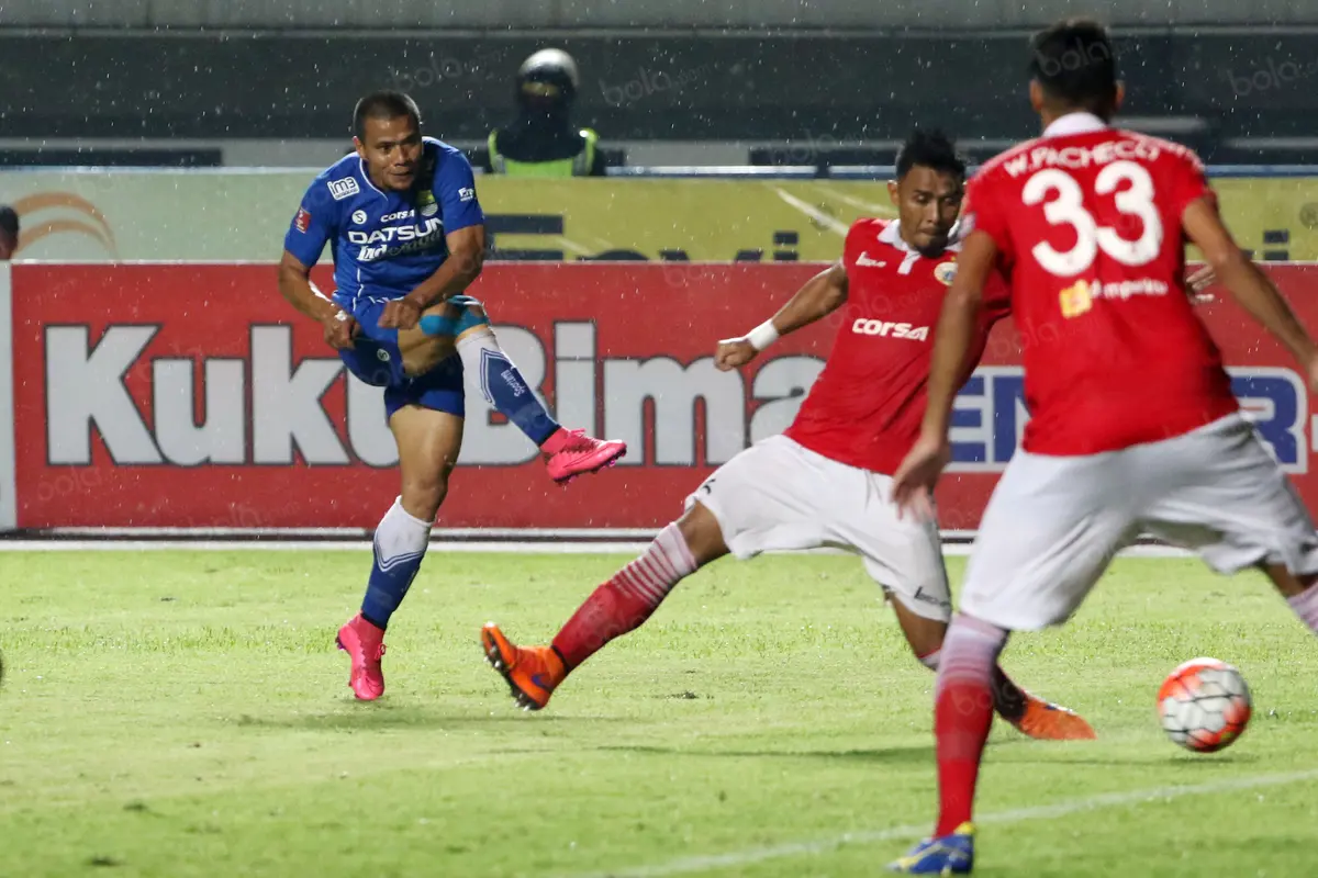 Tantan Persib Bandung