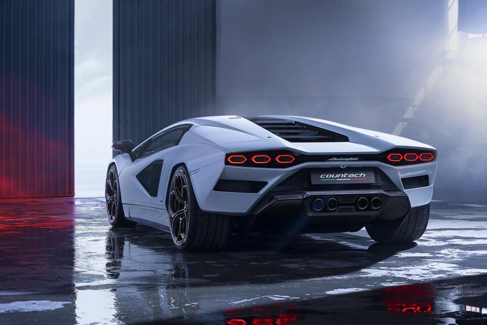 (c) Lamborghini