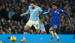 Rayan Cherki Bukan Target Bayern Munchen, Tapi Pintu Transfer Masih Terbuka Nanti