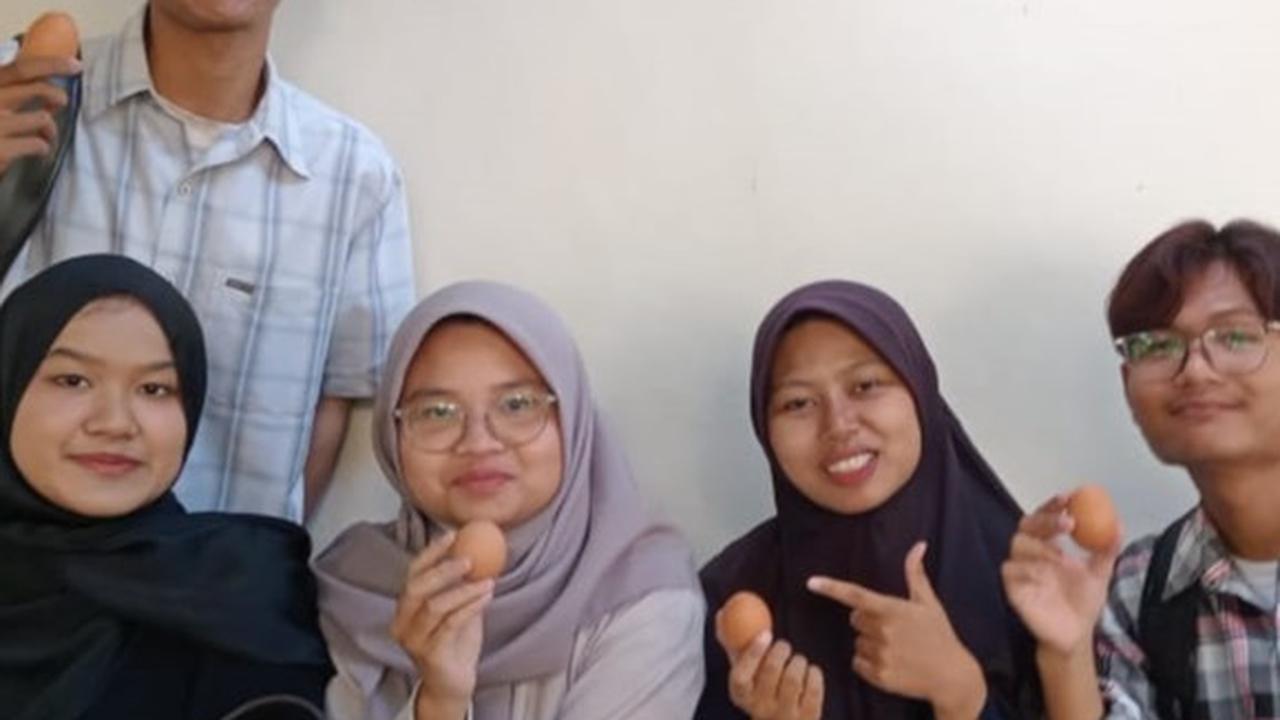 Resep 'Kuat' ala Mahasiswa UGM Lancar Jalani Ujian Akhir Semester