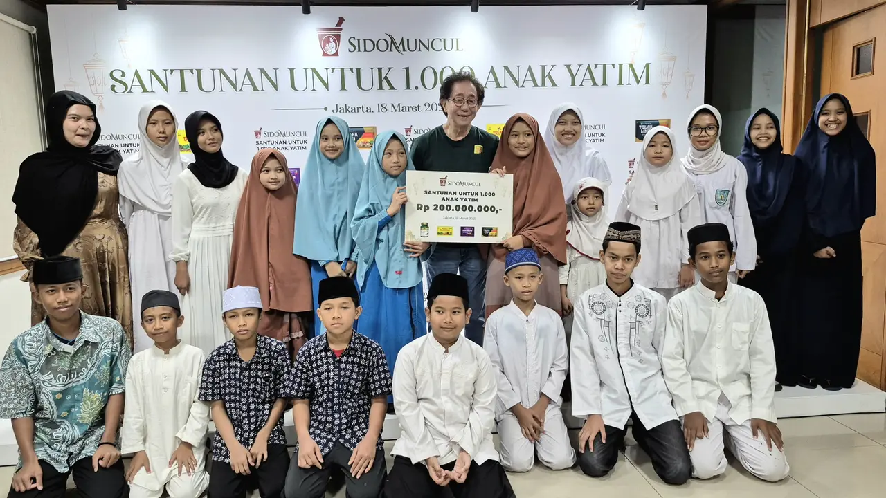 Ramadan Berbagi Kasih, Sido Muncul Salurkan Rp 200 Juta untuk 1.000 Anak Yatim di Jakarta