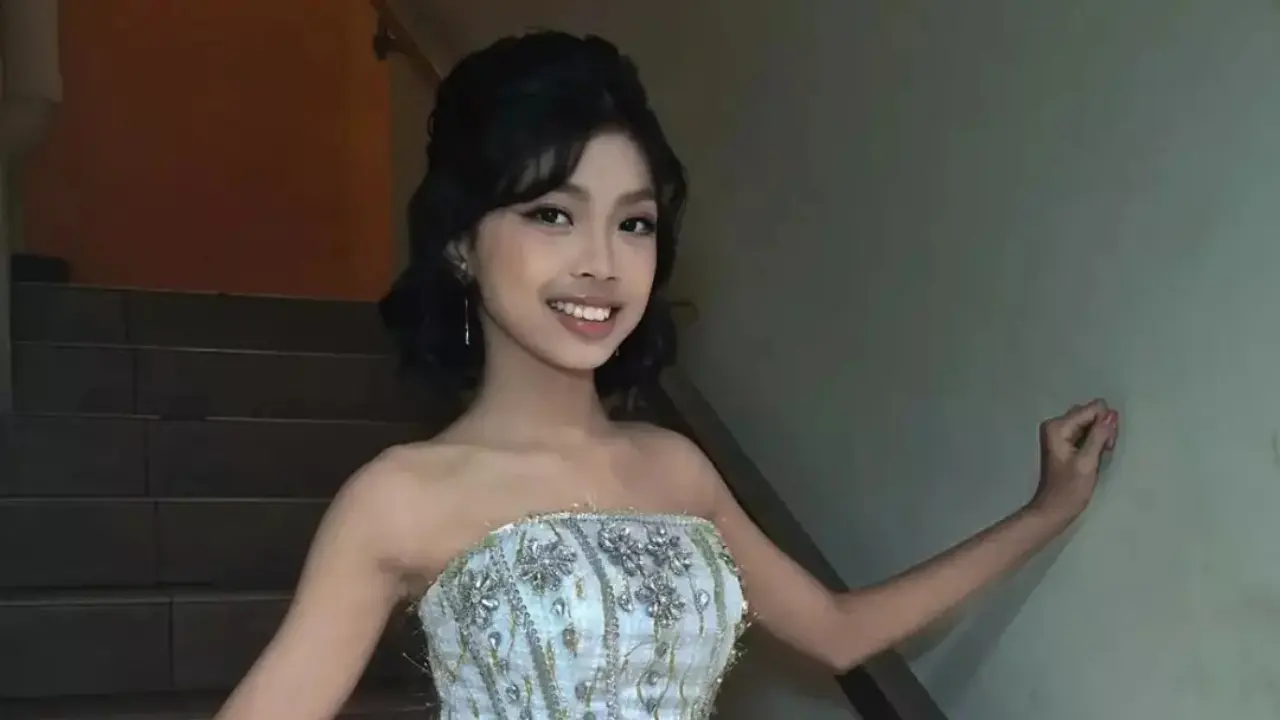 Alexa Dangdut Academy 8 - instagram.com/da8_alexaputri